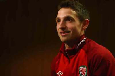 Liverpool's Allen set for surgery, misses rest of season