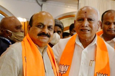 Amid Discontent Over Cabinet Portfolios, K'taka CM Holds Discussions with Yediyurappa