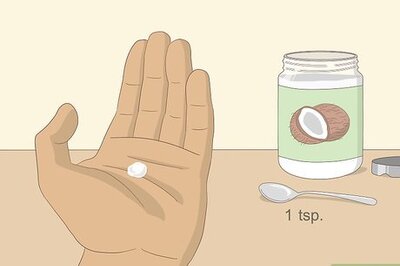 How to Wash Your Face with Coconut Oil