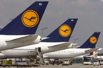 Lufthansa cancels flights as cabin crews strike