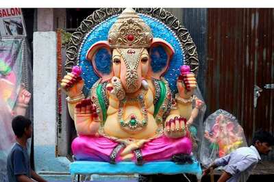 Online Darshans, Promoting Vaccines & Special Buses: Here's How States are Celebrating Ganesh Chaturthi
