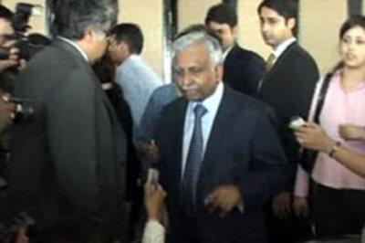 Cops asked to probe Jet chief's links