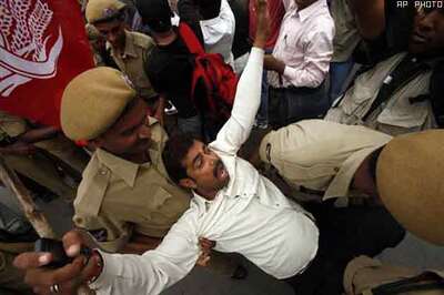 Maharashtra Left to protest Obama visit