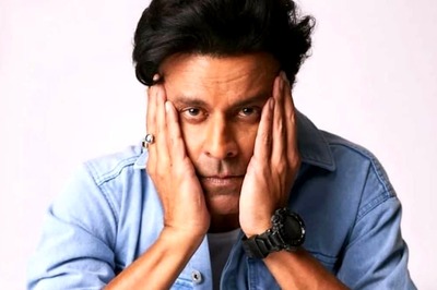 When Katrina Kaif And Tabu Touched Manoj Bajpayee's Feet