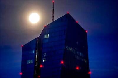 Falling Prices Flash Warning Light For Europe's Economy