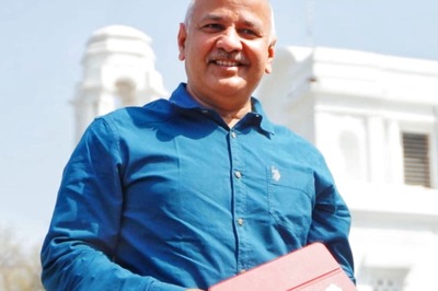Sisodia Meets Cambridge University Faculty, Discusses Ongoing Collaboration for Training Principals