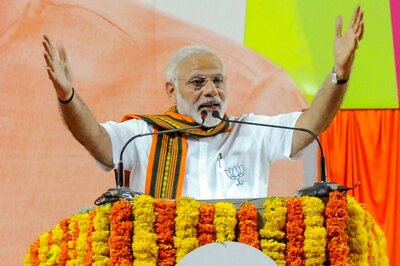 PM Modi Targets Congress During Jharkhand Visit, Says 'Naamdaars' Abusing Rich to Gain Sympathy From Poor