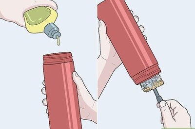 How to Remove Musty Odors from Vacuum Flasks