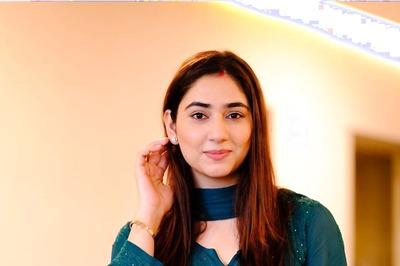 Video: Actor Disha Parmar Screams, Rushes To Her Car as People Play Holi Behind Her