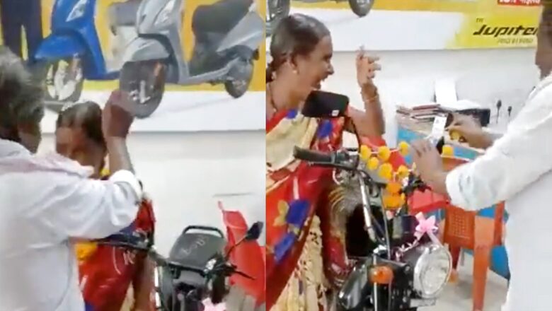 'Humsafar': Desi Man Innocently Puts Garland on Wife Instead of New Two-wheeler