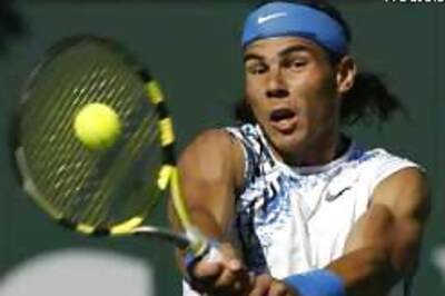 Nadal drubs Almagro, sails into the semis