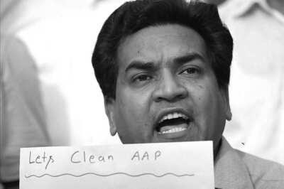 Old Hindi Film Song is Kapil Mishra's Latest Salvo at Arvind Kejriwal