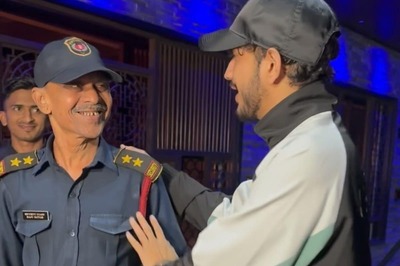 Munawar Faruqui Apologises To Old Man After Bumping Into Him Accidentally, Wins Hearts | Watch