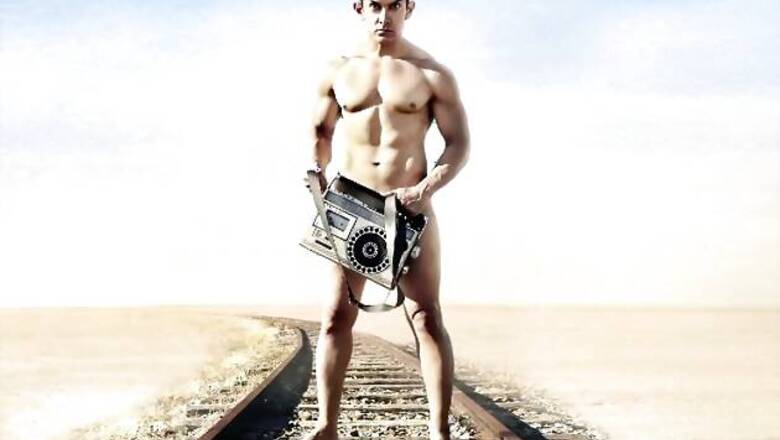 SC dismisses plea filed against Aamir Khan and Rajkumar Hirani for nude 'PK' poster