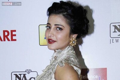 Shruti Haasan confirms film with Tamil superstar Vijay