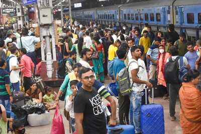 ‘Agnipath’ Protests: Over 600 Trains Cancelled; UP Coaching Centres Under Scanner | 10 Points