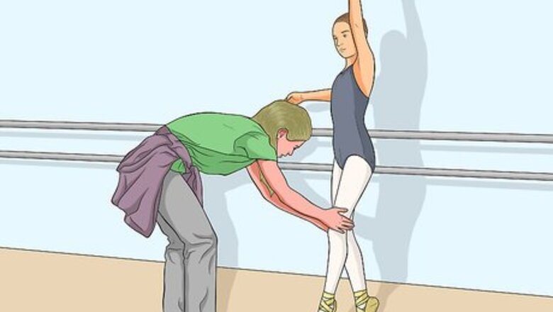 How to Stand En Pointe