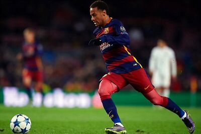 Man United made a world-record 190m Euro offer for my son, says Neymar's father