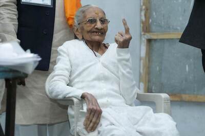 PM Modi's Mother Hiraba Donates Rs 25,000 in Covid-19 Fund