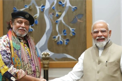 Mithun Chakraborty Meets PM Modi After Receiving Padma Bhushan Award, Pics Go Viral 