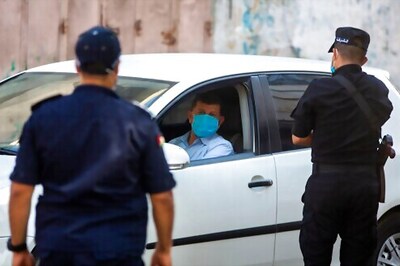 Gaza Lockdown Takes Hold Amid 1st Virus Cases In Community