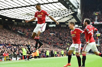 Marcus Rashford scores twice on his EPL debut as Manchester United beat Arsenal 3-2