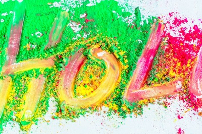 Holi 2022: How to Celebrate the Festival of Colours in Eco-friendly Way