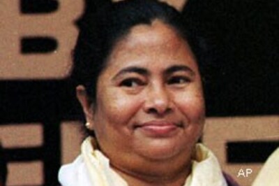 Mamata's 10-day deadline to WB govt
