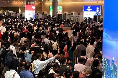 ‘People Throwing Luggage, Chaos Everywhere’: Heavy Navratri Rush Turns Mumbai Airport into Panic Box