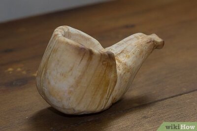 How to Smoke a Pipe Instead of Cigarettes