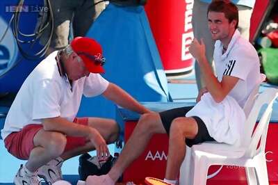 Gilles Simon injures ankle, in doubt for Australian Open