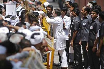 Rahul back in action, Congress leaders switch sides, Kisan rally's success to decide the fate of many