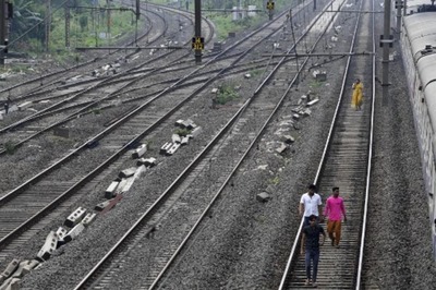 Mumbai Back on Track as Power Outage Fixed, Trains Restored After Over 2-hr Blackout; Govt Orders Probe