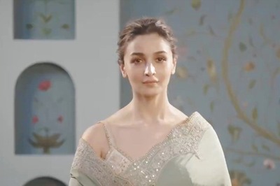 Alia Bhatt’s Stunning Red Saree Is The Perfect Addition To Your Karwa Chauth Wardrobe