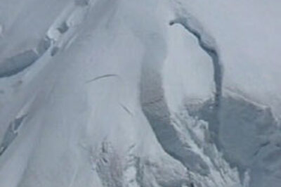 Kashmir avalanche: Rescue operations over, six critical