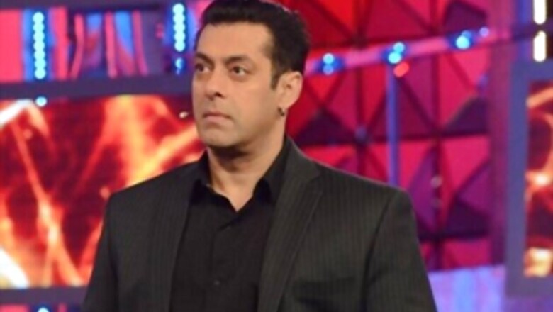 Salman Khan mourns for the students massacred in Peshawar on 'Bigg Boss 8'