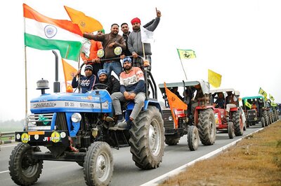 Haryana's 'Khaps' to Join Republic Day Tractor Parade, More Batches of Farmers from Punjab Head for Delhi