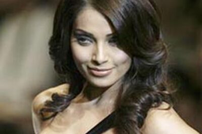 Hollywood beckons but Bipasha says no