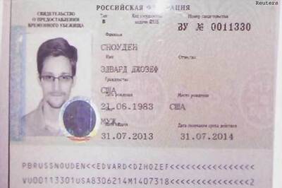 Snowden downloaded NSA secrets while working for Dell, say sources