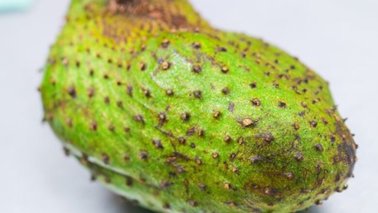 How to Make Soursop Juice