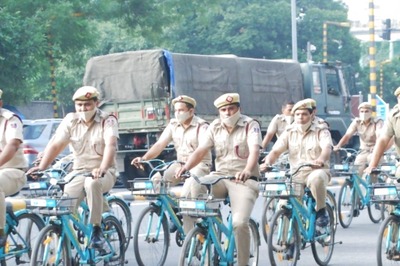 Delhi Fire Service Holds Cyclothon to Spread Awareness About Fire Safety