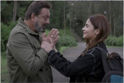 Sadak 2 Movie Review: Puncture Your Own Car If Others Force You to Come Along