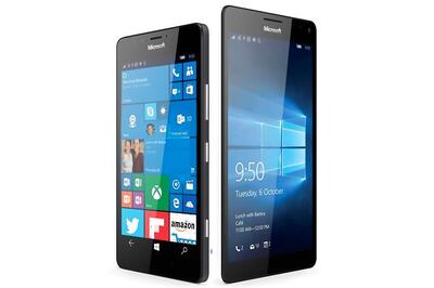 Microsoft Lumia 950, Lumia 950 XL launched at Rs 43699, Rs 49399 in India; can turn themselves into full Windows 10 PCs