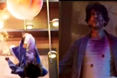 Karan Johar Confirms Shah Rukh Khan's Leaked Video From Brahmastra With New Promo; Watch