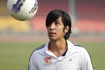 FC Pune City Snap Arata Izumi for ISL 2016