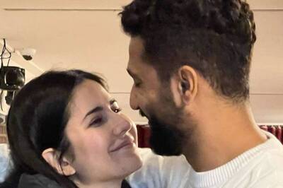 Vicky Kaushal Gives a Sneak Peek Into Katrina Kaif and His Vacay, Shares This Picture