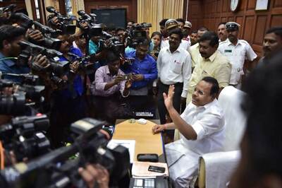 Speaker Can’t Keep Disqualification Pleas Pending for So Long, Says SC on DMK’s Petition Over 2017 Saga