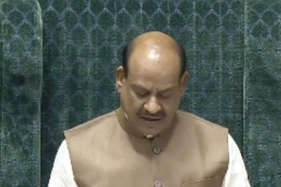 LS Speaker Amends Rules; Bars Members from Raising Slogans During Oath