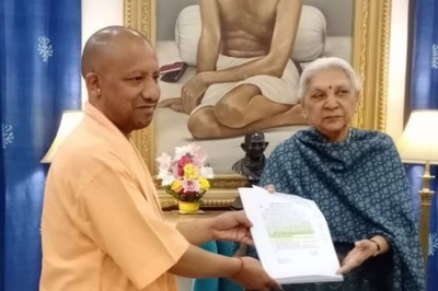 100 Days of Yogi Govt 2.0: Governor Meets Ministers, Shares Experiences