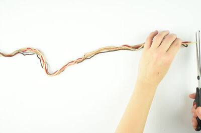 How to Make a String Bracelet